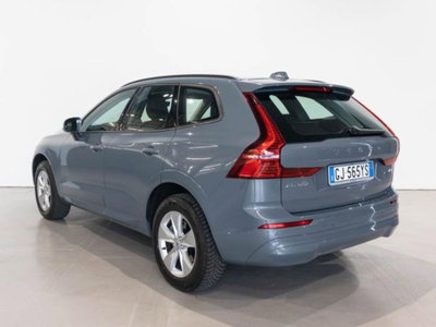 Volvo XC60 B4 automatico Core (3)