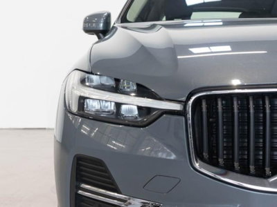 Volvo XC60 B4 automatico Core (8)
