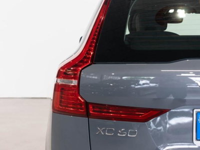 Volvo XC60 B4 automatico Core (9)