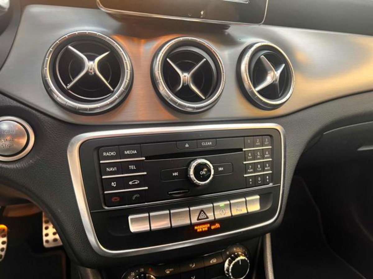 Mercedes-Benz CLA Shooting Brake 200 d 4Matic Automatic Premium (11)