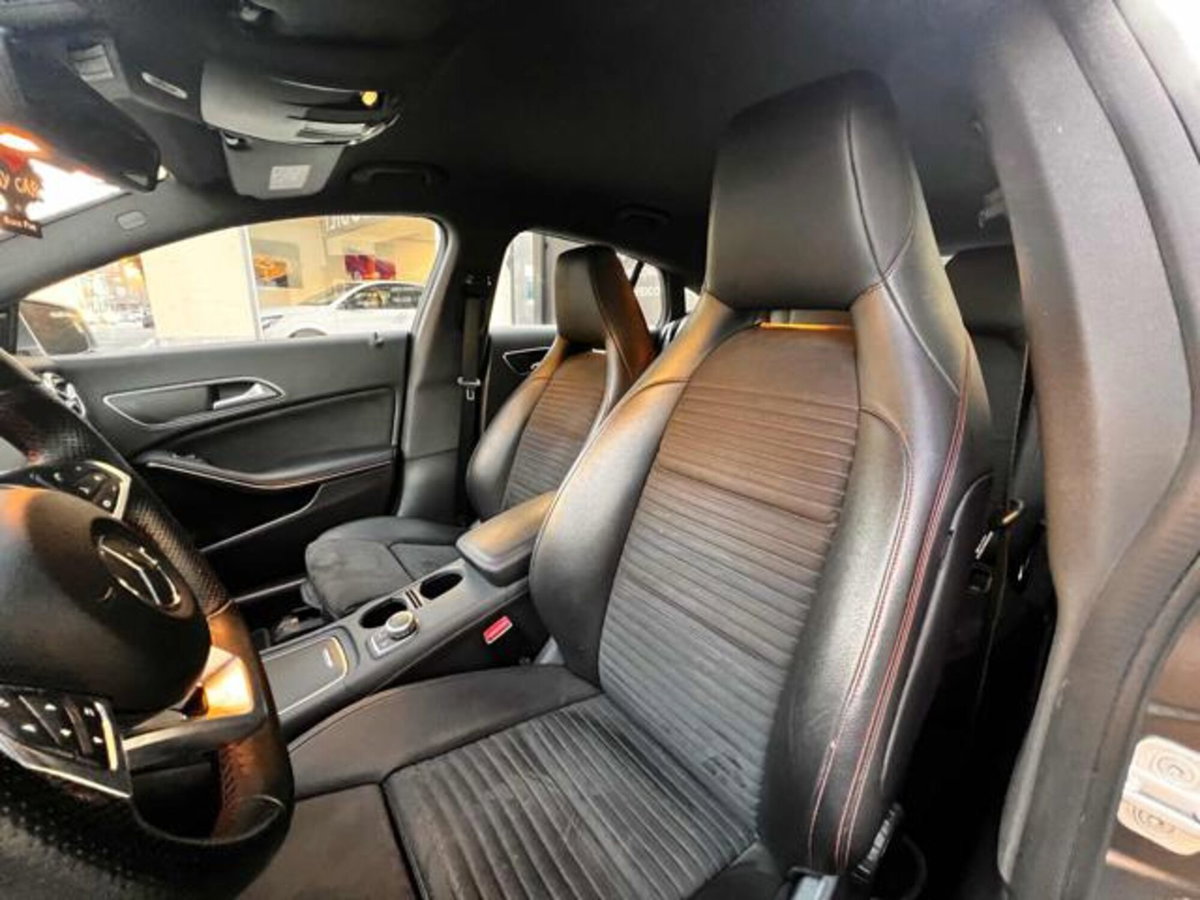 Mercedes-Benz CLA Shooting Brake 200 d 4Matic Automatic Premium (13)