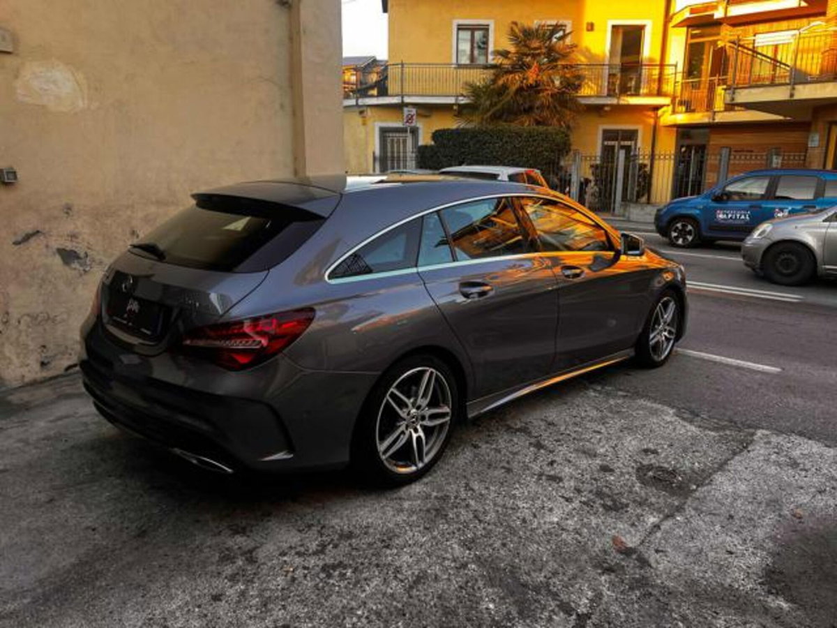 Mercedes-Benz CLA Shooting Brake 200 d 4Matic Automatic Premium (5)