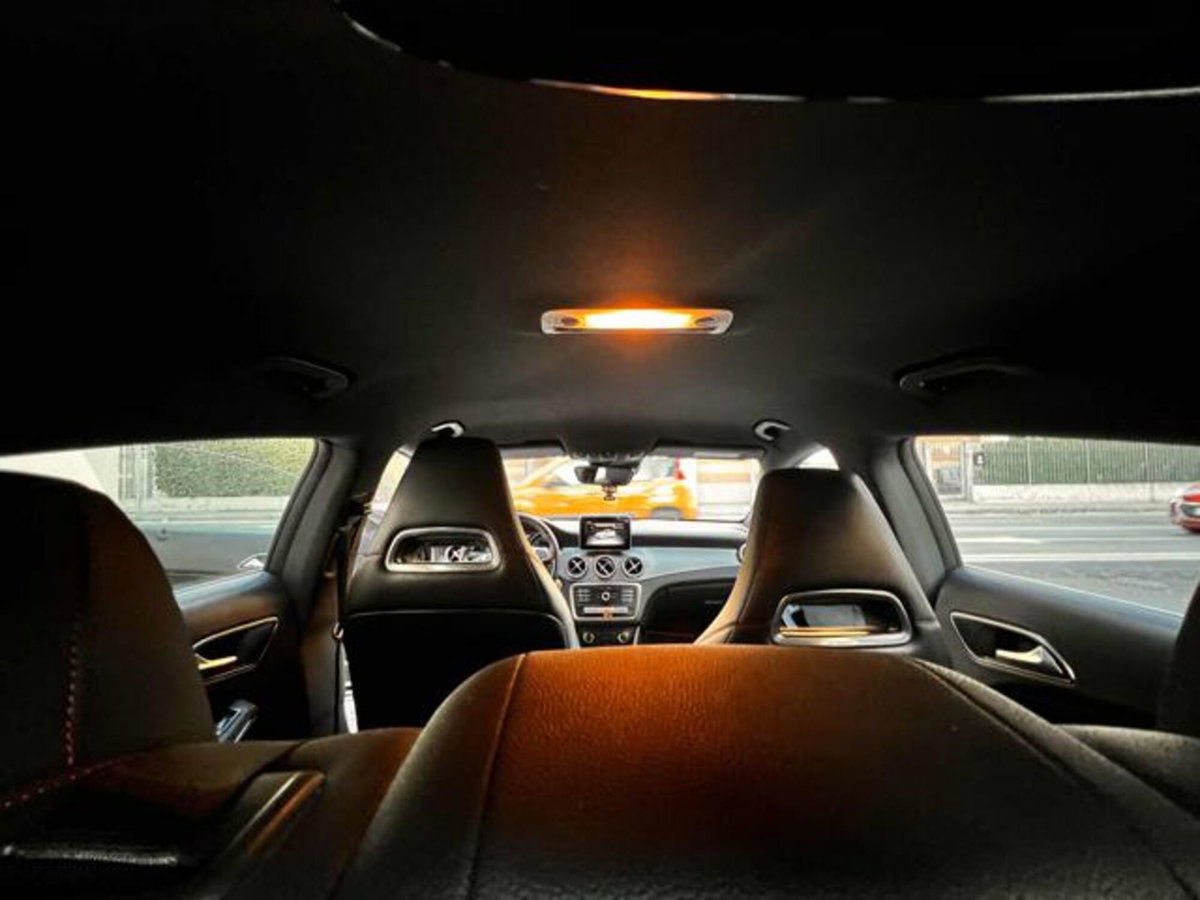 Mercedes-Benz CLA Shooting Brake 200 d 4Matic Automatic Premium (8)