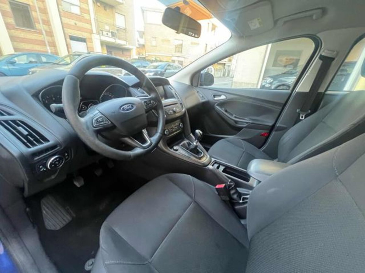 Ford Focus Station Wagon 1.5 TDCi 120 CV Start&Stop SW Titanium X (9)