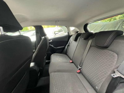 Ford Fiesta 1.1 75 CV GPL 5 porte Titanium (11)