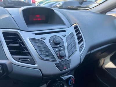 Ford Fiesta 1.4 TDCi 5p. Titanium (10)