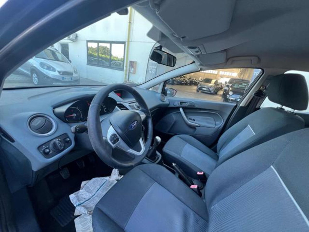 Ford Fiesta 1.4 TDCi 5p. Titanium (12)