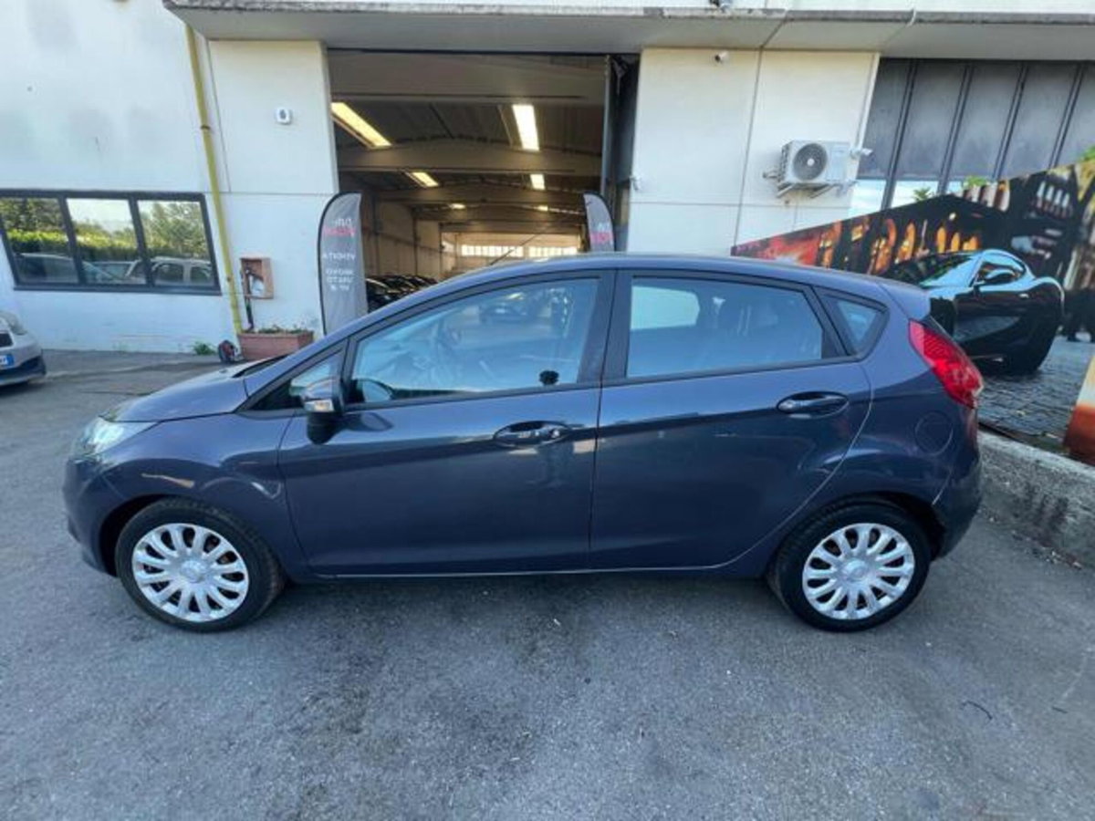 Ford Fiesta 1.4 TDCi 5p. Titanium (8)