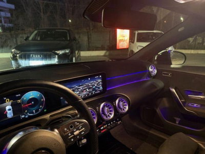 Mercedes-Benz Classe A 180 d AMG Line Premium Plus auto (10)