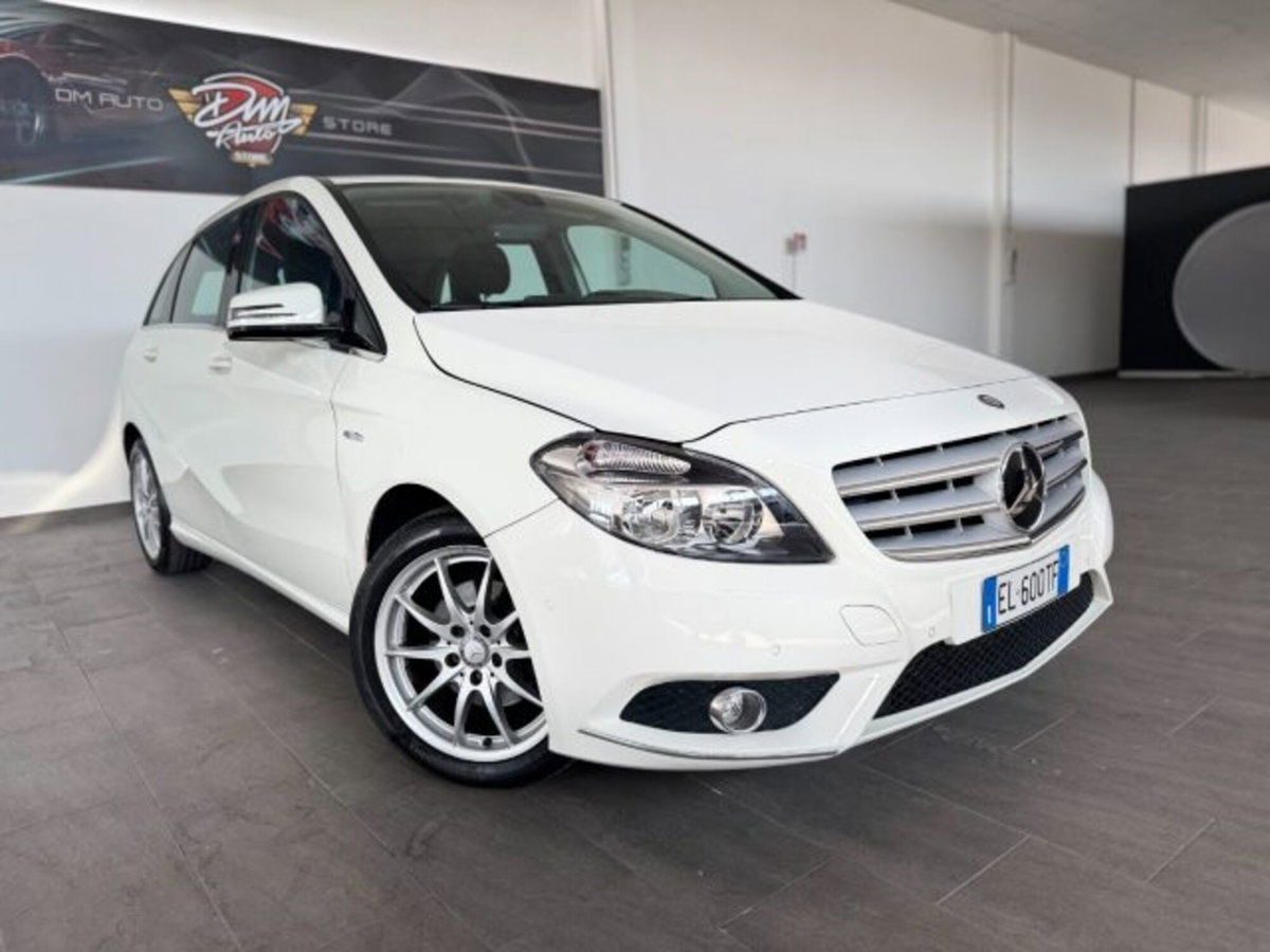 Mercedes-Benz Classe B 200 CDI BlueEFFICIENCY Premium (3)