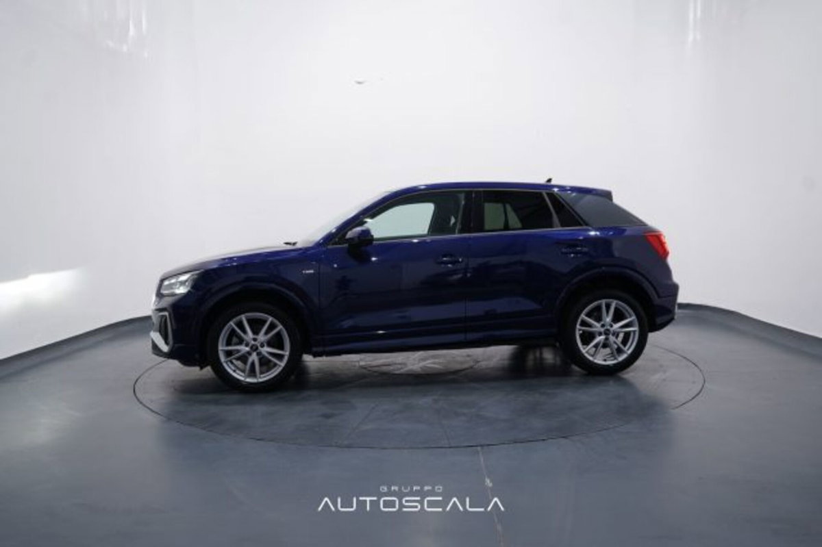 Audi Q2 Q2 35 TDI quattro S tronic S line Edition (3)