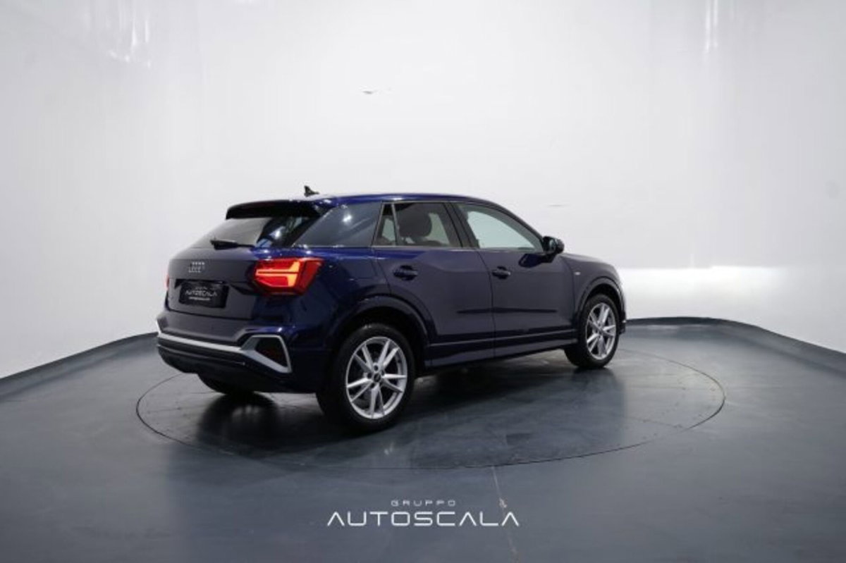 Audi Q2 Q2 35 TDI quattro S tronic S line Edition (6)