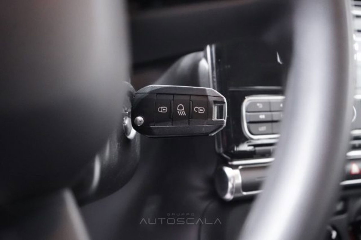 Citroen C3 PureTech 110 S&S Feel (17)