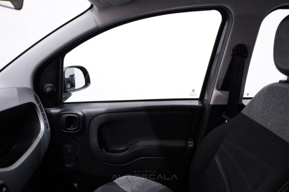 Fiat Panda 1.0 firefly hybrid s&s 70cv 5p.ti (16)