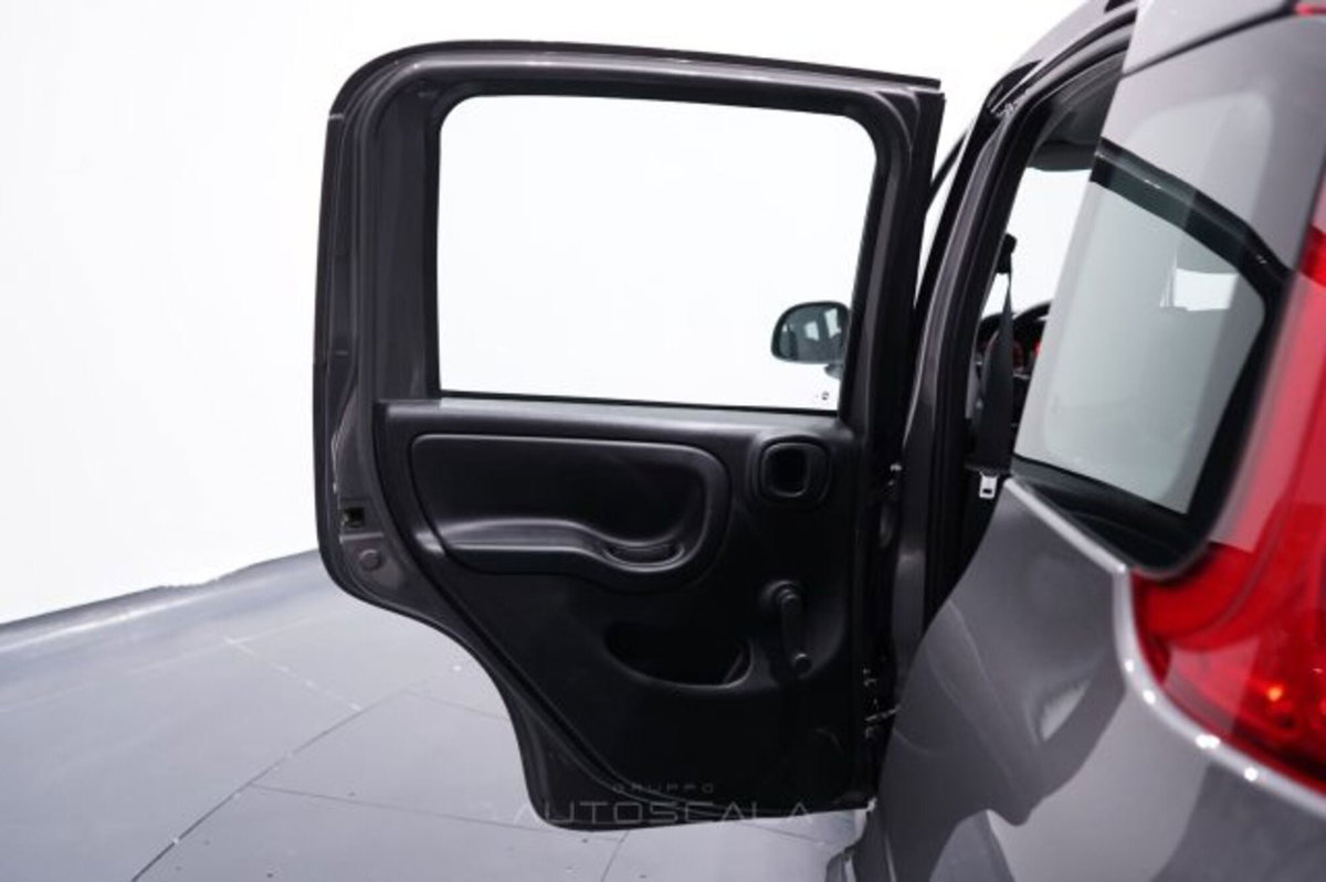 Fiat Panda 1.0 firefly hybrid s&s 70cv 5p.ti (18)