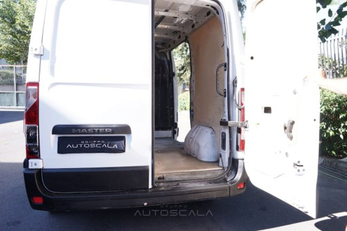 Renault Master Furgone T28 2.3 dCi 135 PC-TM Furgone Ice Plus (19)