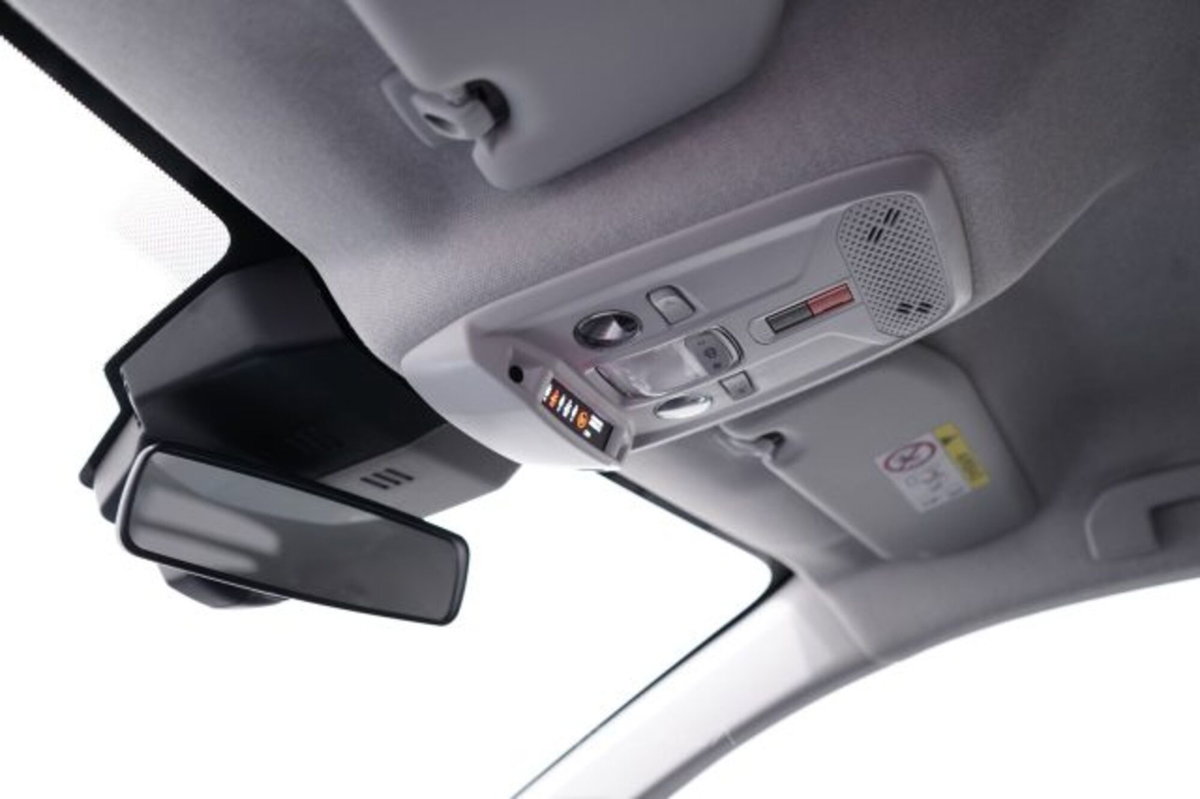 Citroen C4 1.2 puretech Plus s&s 130cv eat8 (19)