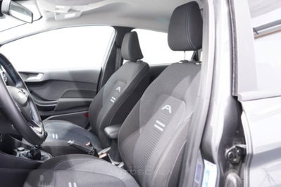Ford Fiesta Active X 1.0 Ecoboost Hybrid 125 CV 5 porte (11)