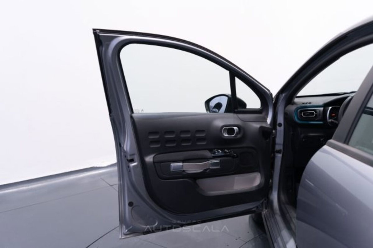 Citroen C3 PureTech 110 S&S Shine (9)