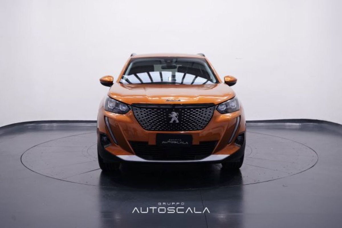Peugeot 2008 PureTech 130 S&S EAT8 Allure Pack (2)