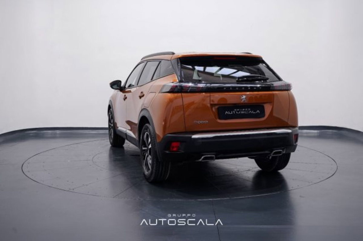 Peugeot 2008 PureTech 130 S&S EAT8 Allure Pack (4)