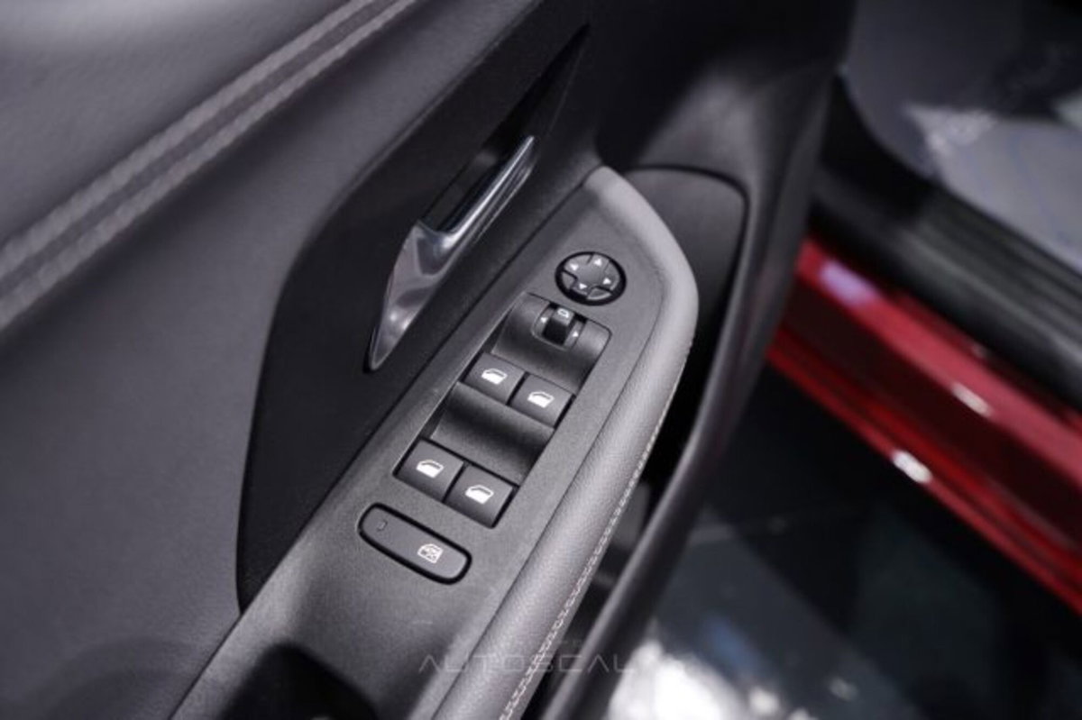 Opel Mokka 1.2 Turbo 130 CV Ultimate (10)