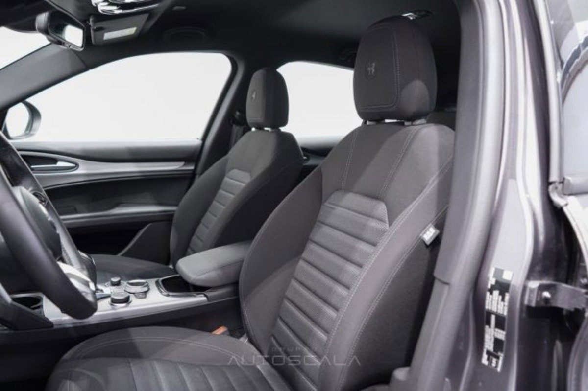 Alfa Romeo Stelvio Stelvio 2.2 Turbodiesel 160 CV AT8 RWD Sprint (12)