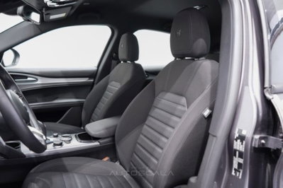 Alfa Romeo Stelvio Stelvio 2.2 Turbodiesel 160 CV AT8 RWD Sprint (12)