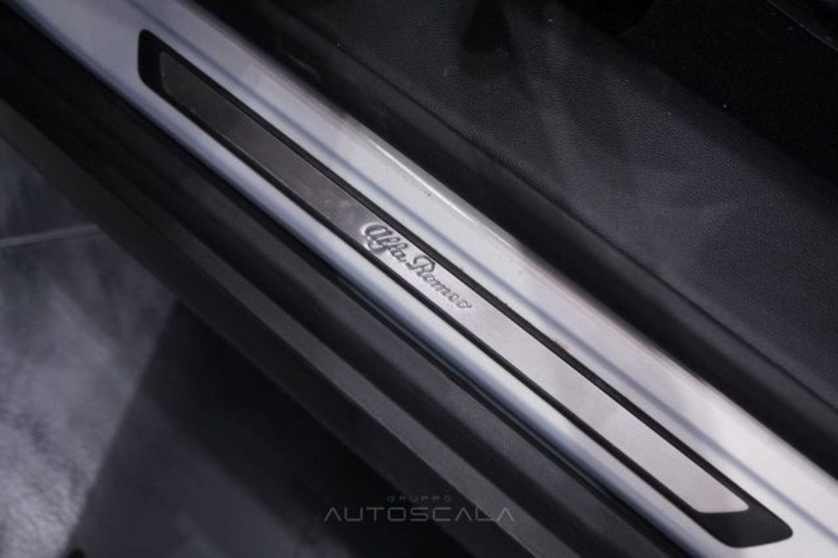 Alfa Romeo Stelvio Stelvio 2.2 Turbodiesel 160 CV AT8 RWD Sprint (11)