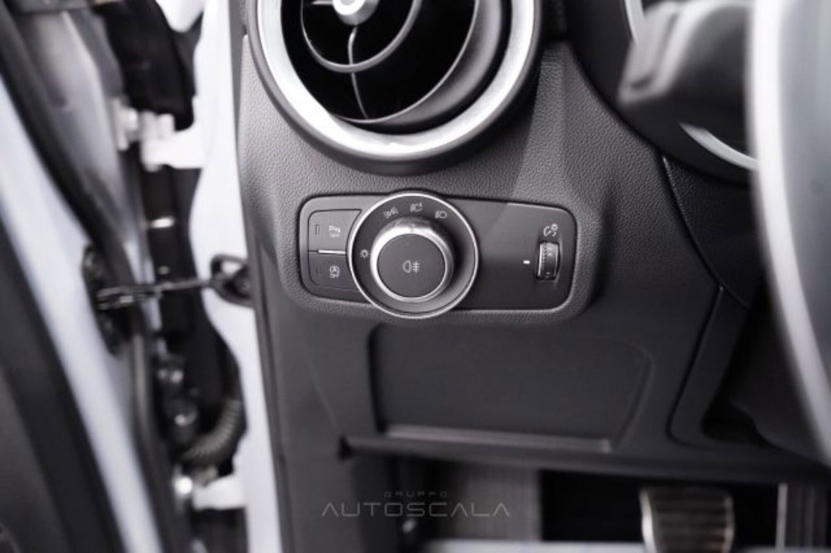 Alfa Romeo Stelvio Stelvio 2.2 Turbodiesel 160 CV AT8 RWD Sprint (13)