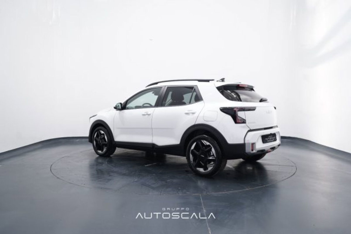 Kia Stonic 1.0 t-gdi mhev Style (4)