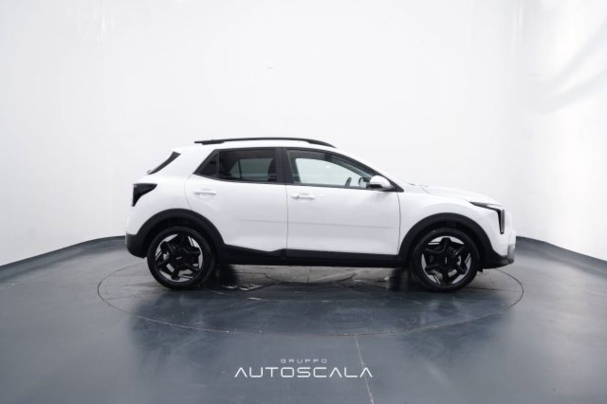 Kia Stonic 1.0 t-gdi mhev Style (7)