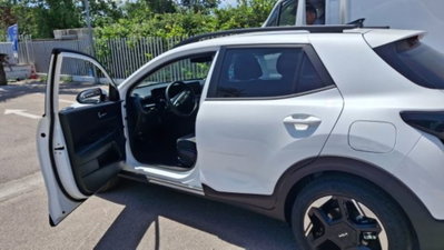 Kia Stonic 1.0 t-gdi mhev Style (7)