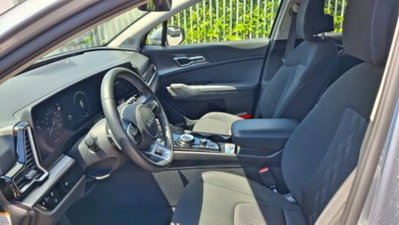 Kia Sportage 1.6 TGDi HEV AT Style (9)