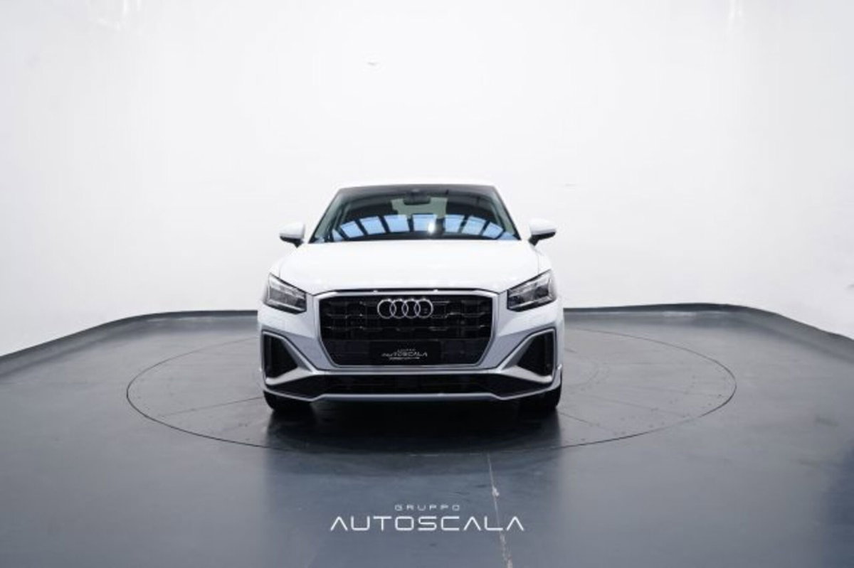 Audi Q2 Q2 35 TDI S tronic S line Edition (2)