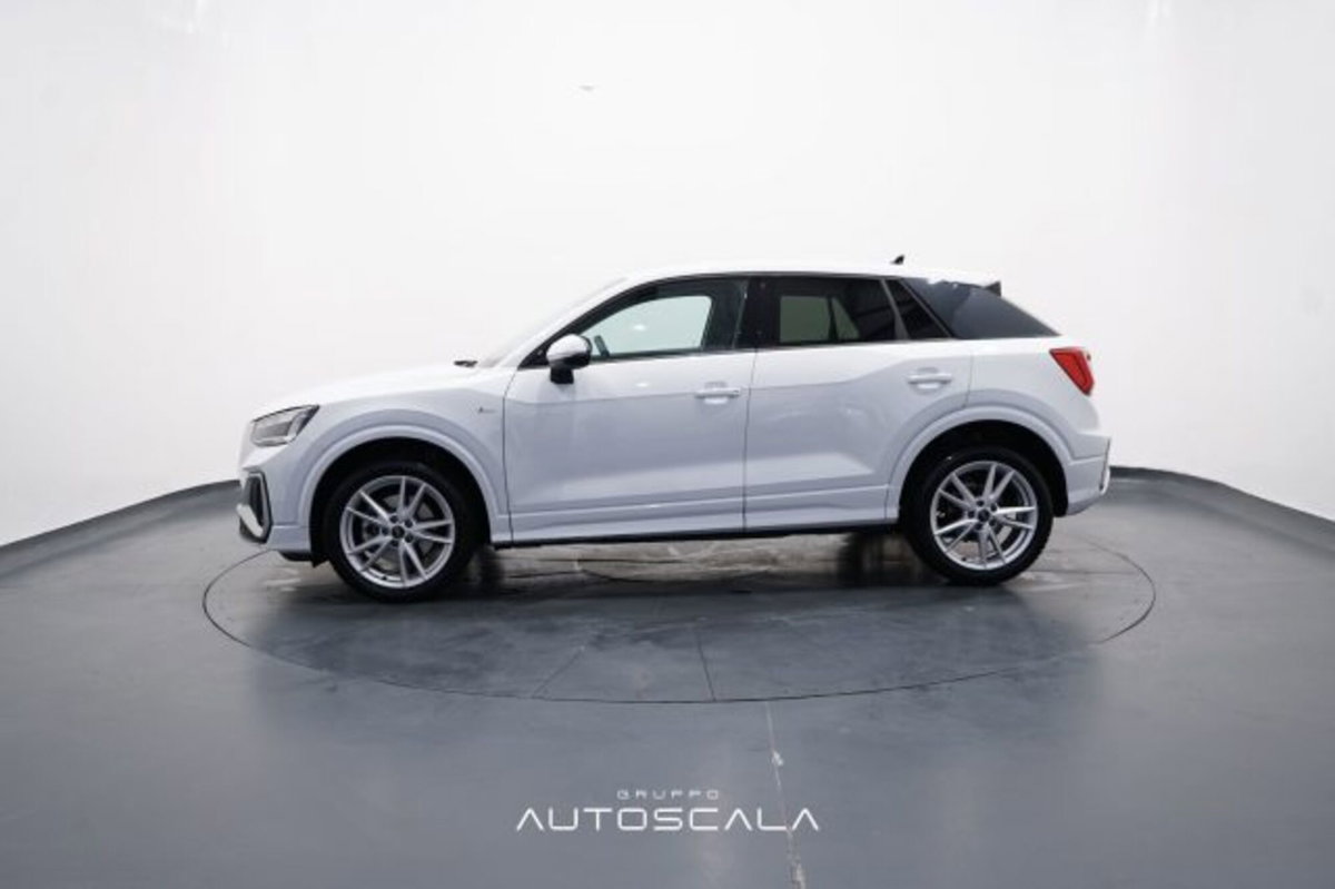 Audi Q2 Q2 35 TDI S tronic S line Edition (3)