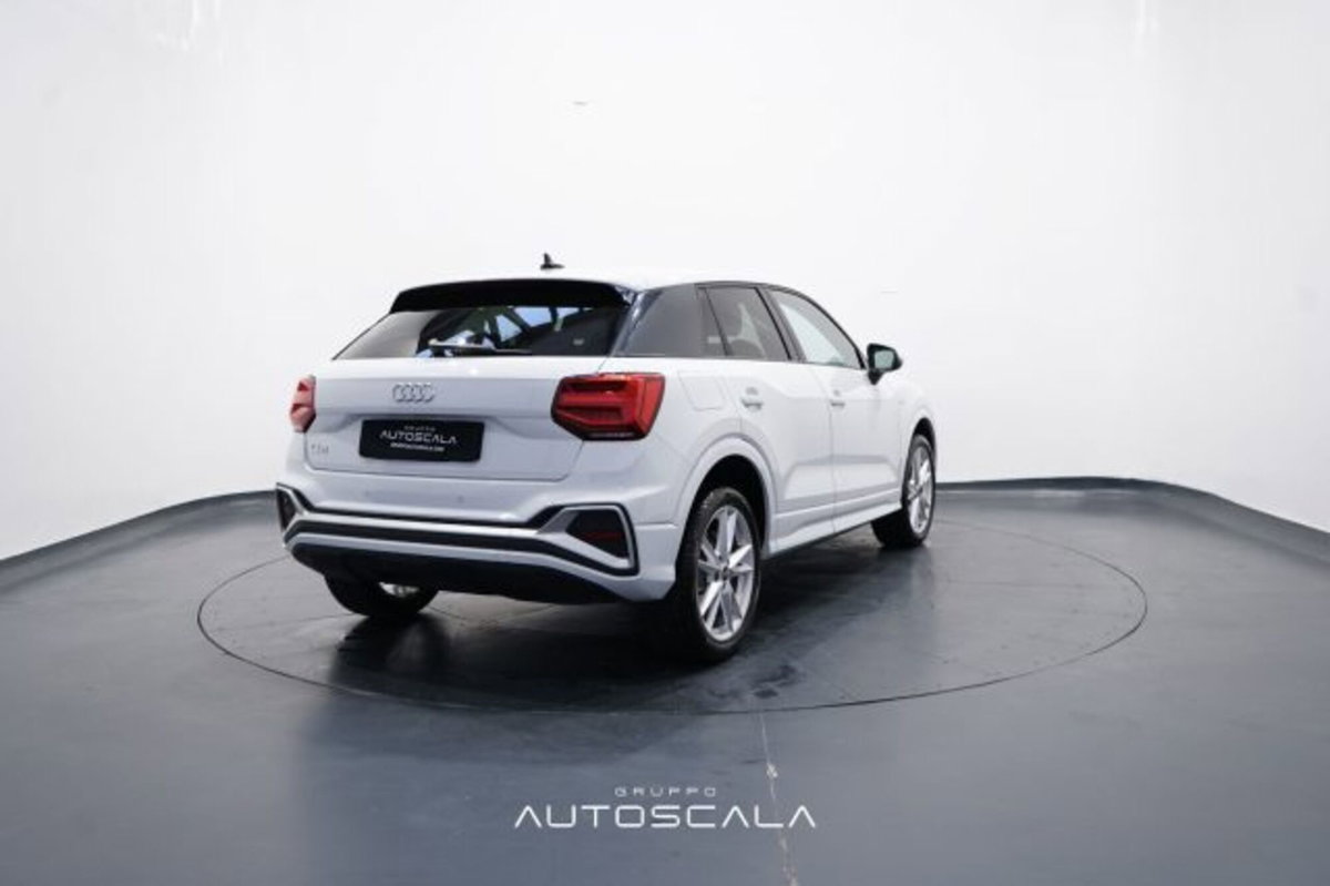 Audi Q2 Q2 35 TDI S tronic S line Edition (6)