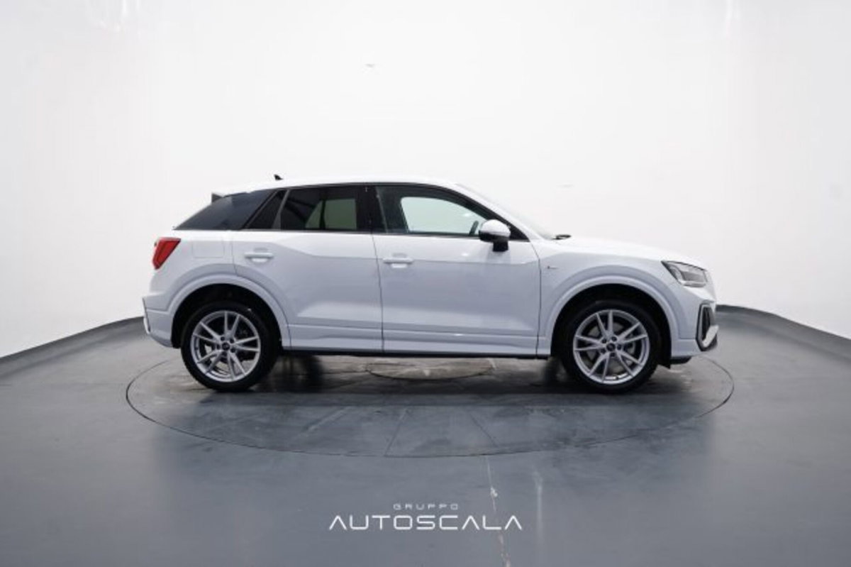 Audi Q2 Q2 35 TDI S tronic S line Edition (7)