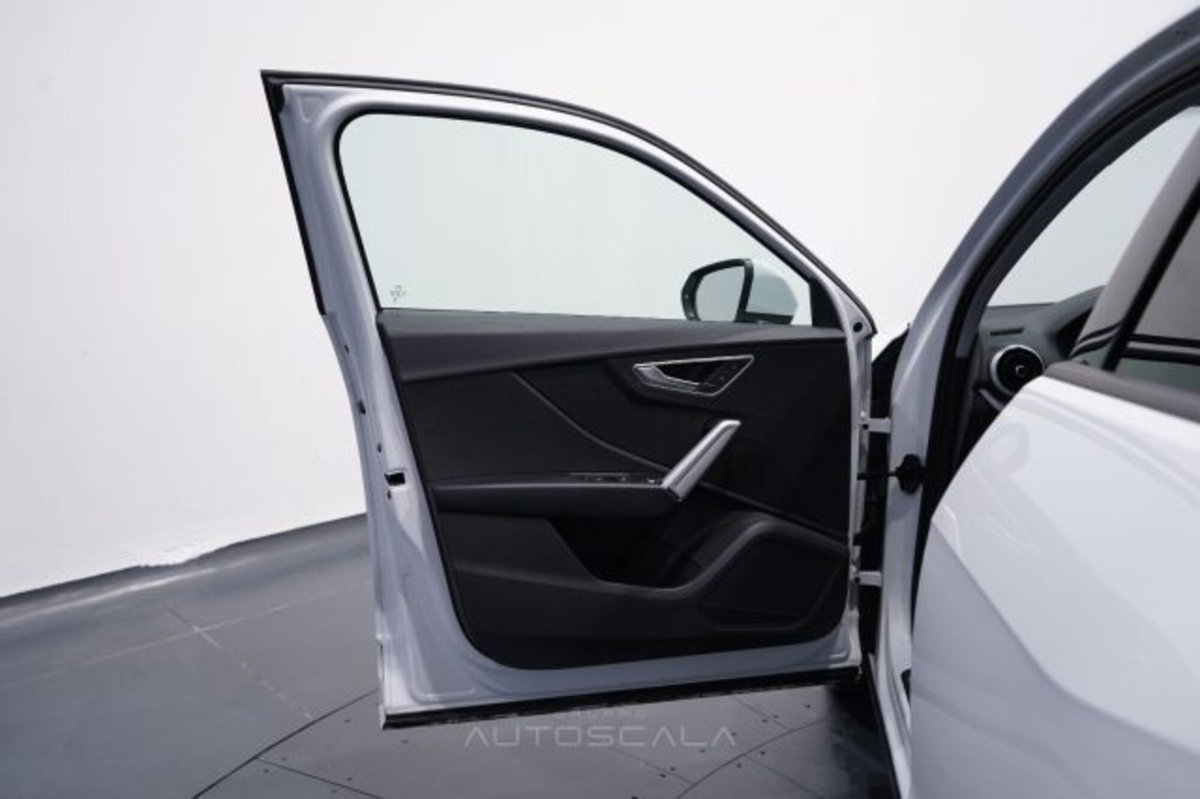 Audi Q2 Q2 35 TDI S tronic S line Edition (9)