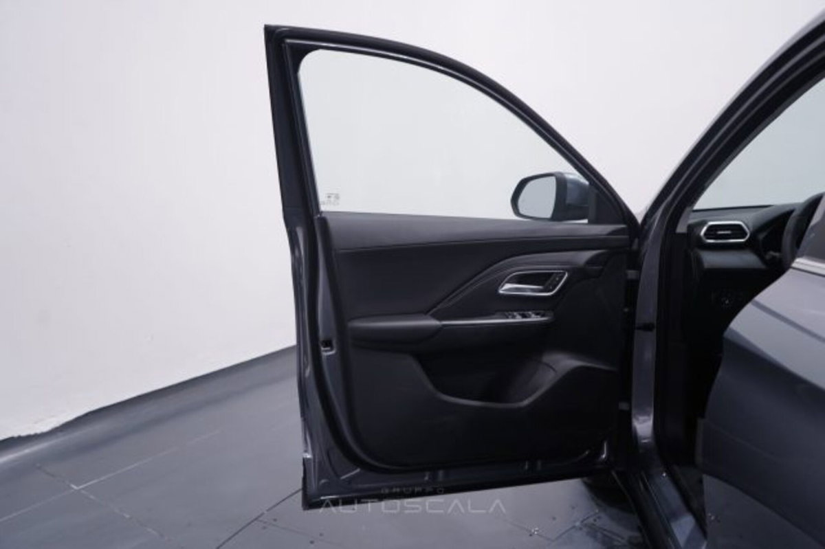 Mg ZS ZS 1.5 Luxury (9)