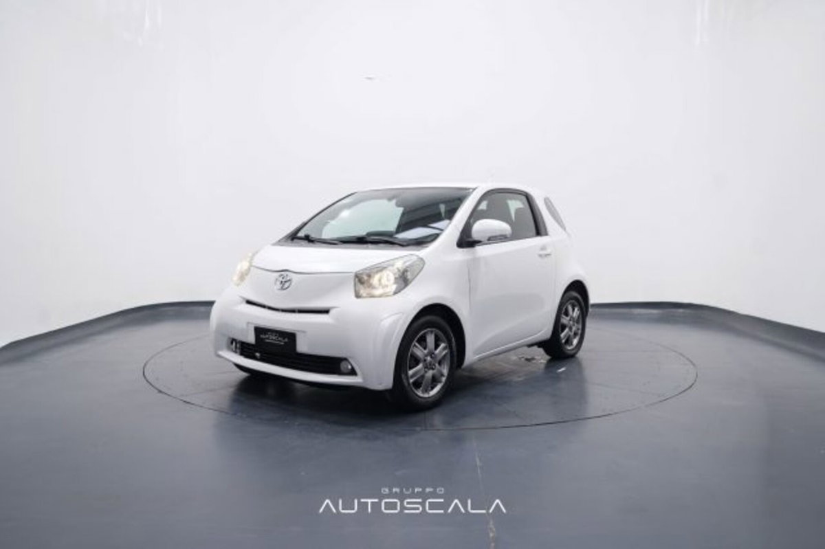 Toyota iQ 1.0 Multidrive