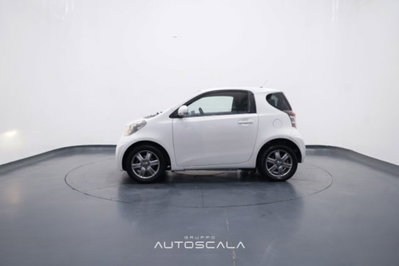 Toyota iQ 1.0 Multidrive (3)