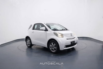 Toyota iQ 1.0 Multidrive (7)