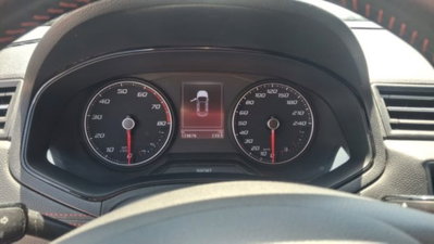 SEAT Arona 1.0 TGI FR (4)