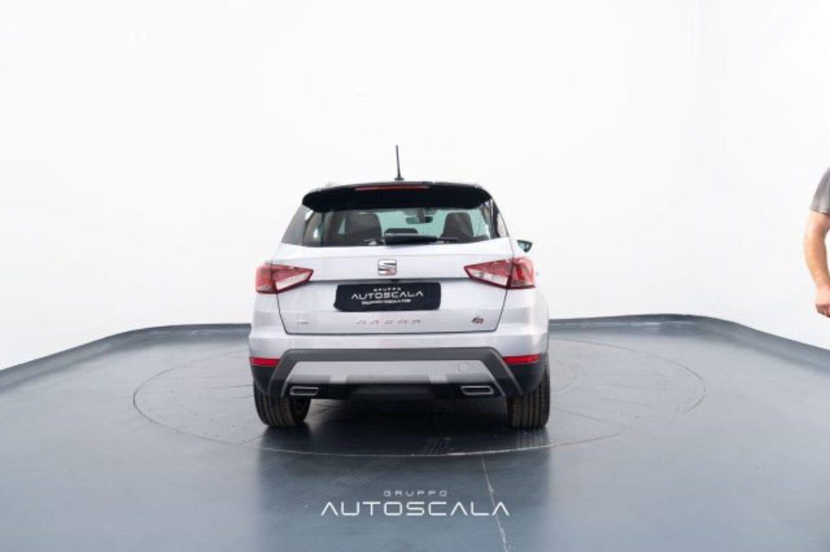 SEAT Arona 1.0 TGI FR (5)
