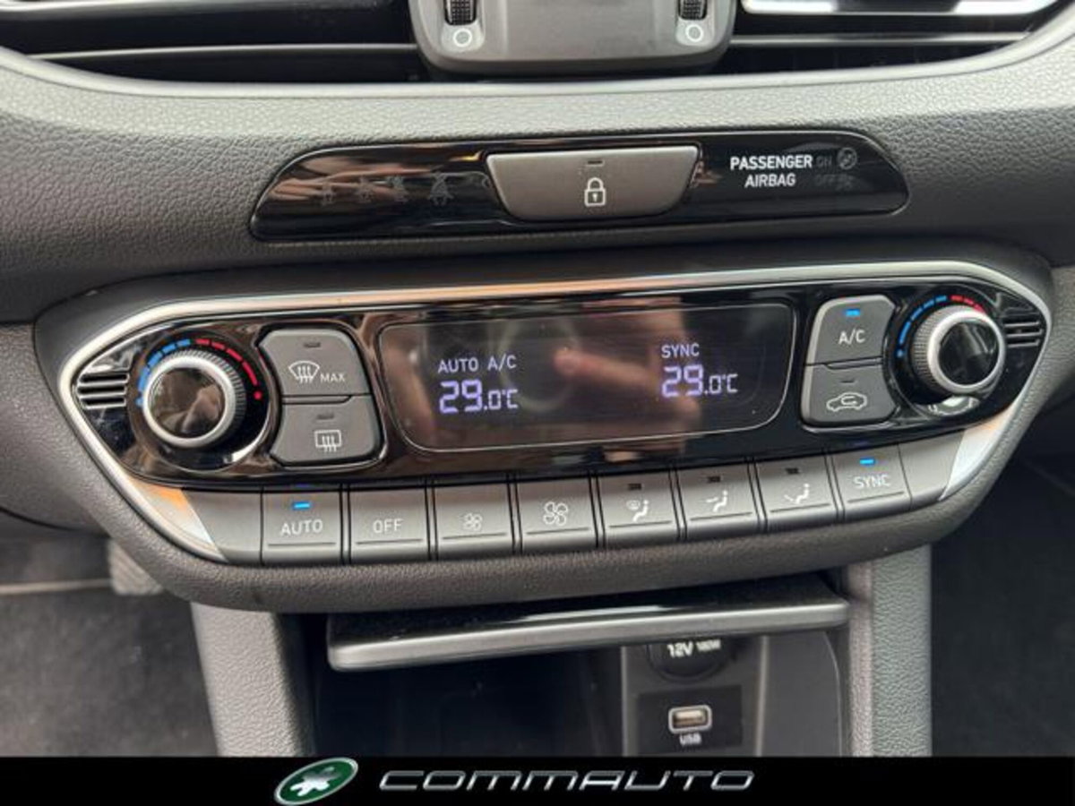 Hyundai i30 1.0 t-gdi 48V Prime 120cv (16)