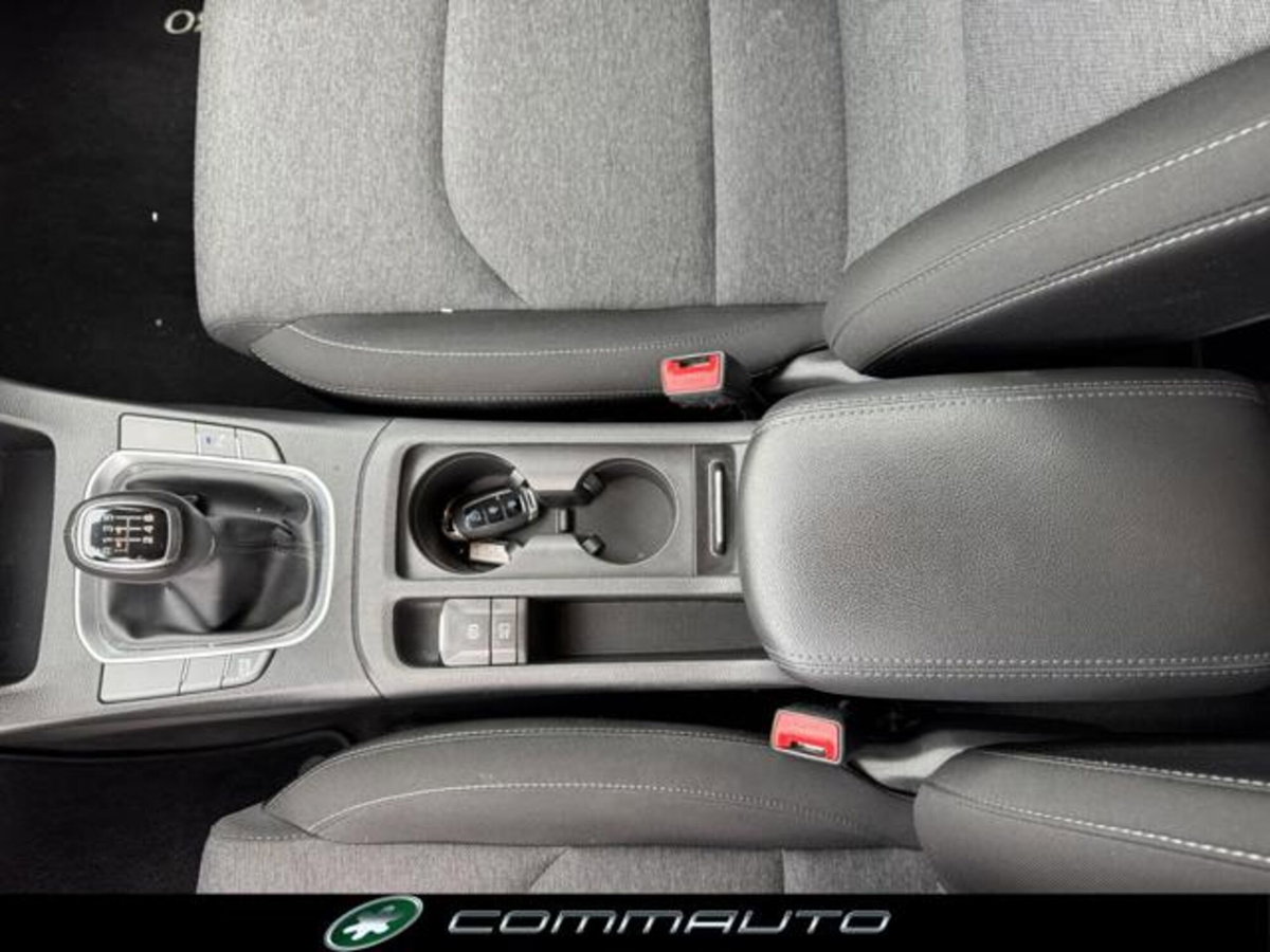 Hyundai i30 1.0 t-gdi 48V Prime 120cv (20)