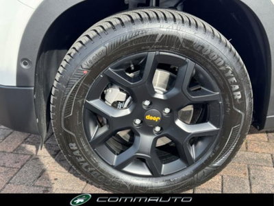 Jeep Avenger 1.2 turbo e-hybrid mhev The North Face 4xe 145cv edct6 (10)