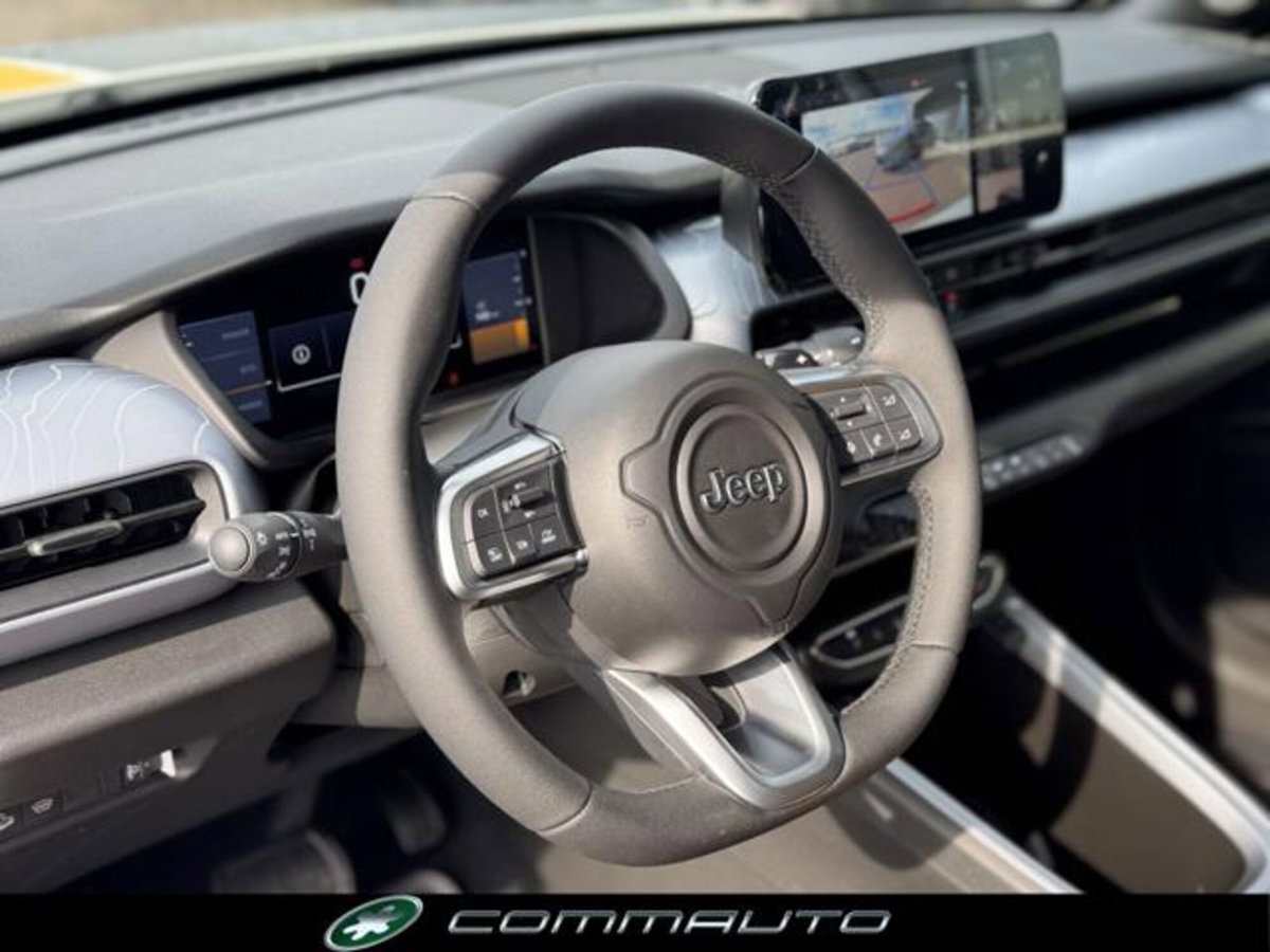 Jeep Avenger 1.2 turbo e-hybrid mhev The North Face 4xe 145cv edct6 (15)
