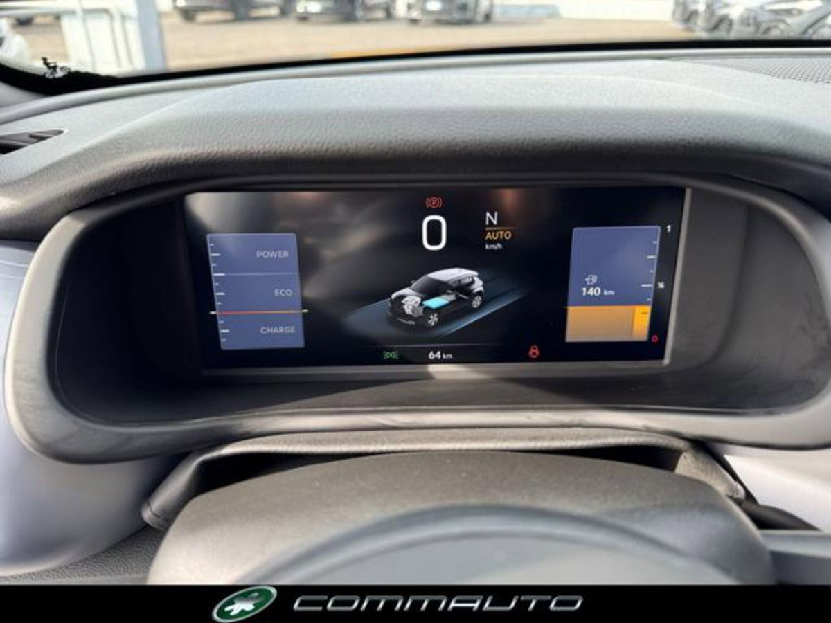 Jeep Avenger 1.2 turbo e-hybrid mhev The North Face 4xe 145cv edct6 (16)
